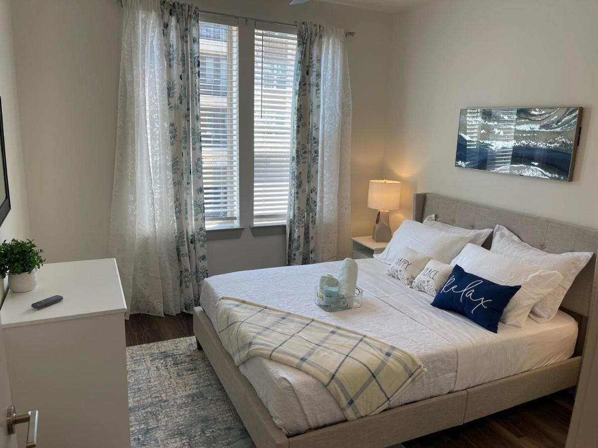 אדיסון Cozy Retreat-Free Reserved Parking-Pool מראה חיצוני תמונה