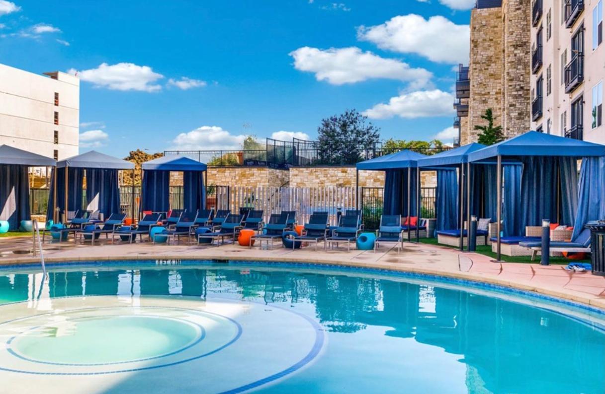 אדיסון Cozy Retreat-Free Reserved Parking-Pool מראה חיצוני תמונה